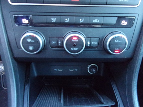 SEAT ATECA Seat Ateca Essence-010.jpg